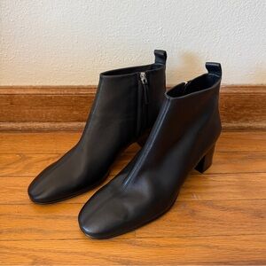 NWOT Everlane Day Ankle Boots Black Leather